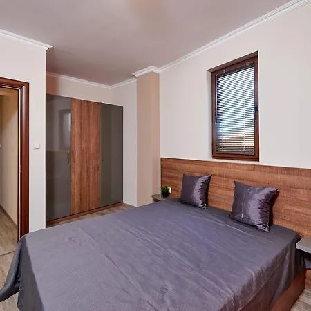 Bendita House